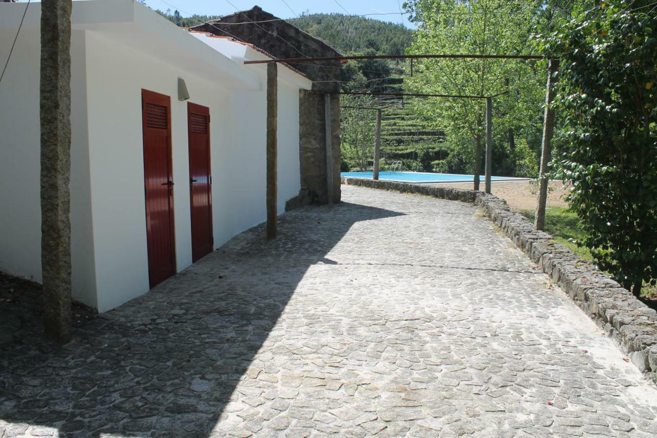Casa Dos Namorados 瓦莱迪坎布拉 外观 照片